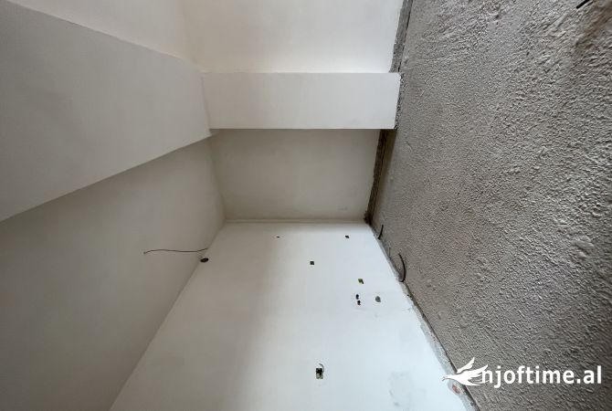 Shtepi ne shitje 1+1 ne Tirane - 250,250 Euro