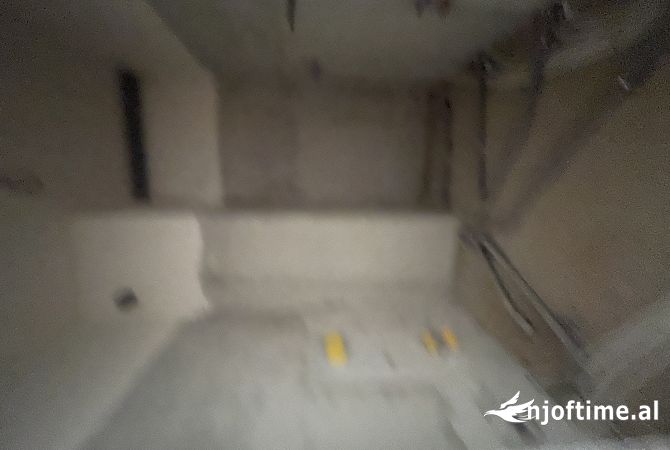 Shtepi ne shitje 1+1 ne Tirane - 250,250 Euro