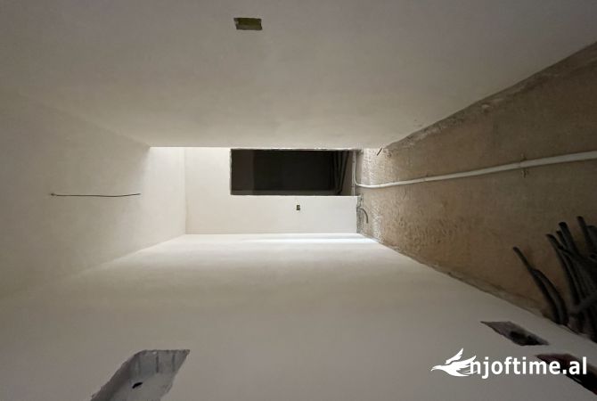 Shtepi ne shitje 1+1 ne Tirane - 250,250 Euro