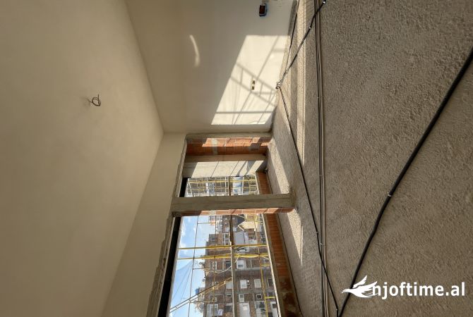 Shtepi ne shitje 1+1 ne Tirane - 266,700 Euro