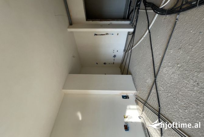 Shtepi ne shitje 1+1 ne Tirane - 266,700 Euro