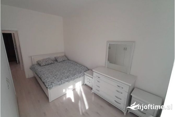 Shtepi ne shitje 1+1 ne Tirane - 220,000 Euro