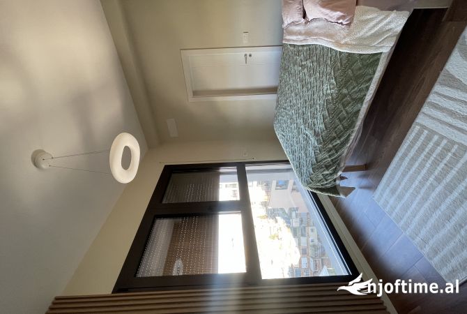 Shtepi me qera Apartament ne Tirane, 2+1, Mobilimi E mobiluar, Pagesa 1,300  Euro.