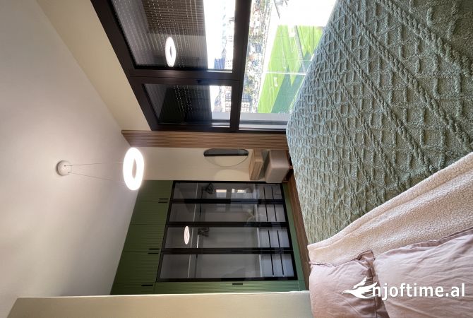 Shtepi me qera Apartament ne Tirane, 2+1, Mobilimi E mobiluar, Pagesa 1,300  Euro.