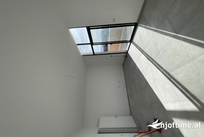 Shtepi ne shitje 2+1 ne Tirane - 135,000 Euro