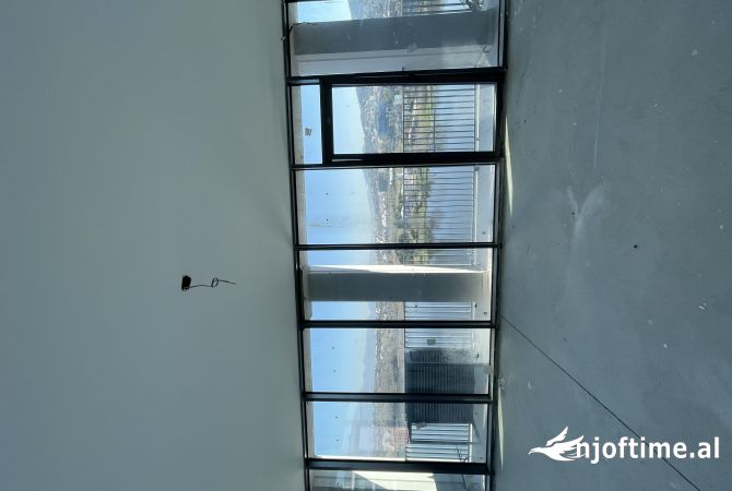 Casa in affitto 3+1 a Tirana - 3,500 Euro