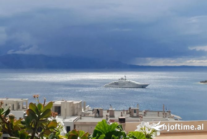 Ambient biznesi me qera 2+1 ne Sarande - 2,000 Euro