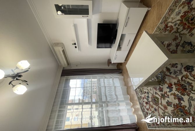 Shtepi me qera 2+1 ne Tirane - 600 Euro