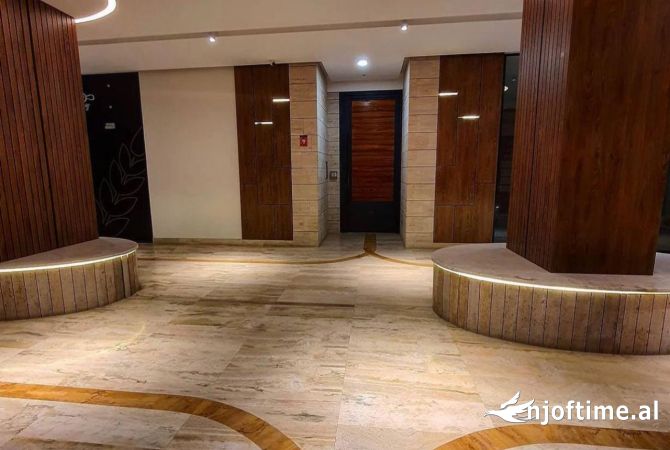 Ambient biznesi me qera 3+1 ne Tirane - 7,500 Euro