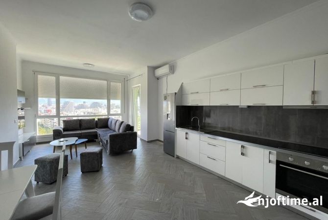 Shtepi me qera 2+1 ne Tirane - 700 Euro