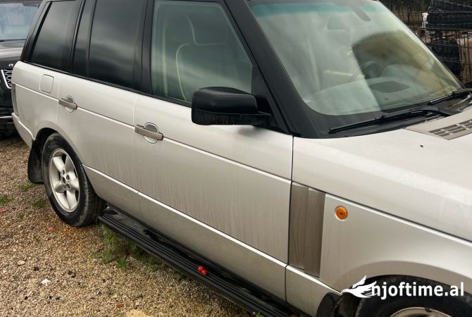 Makina ne shitje ne Tirane - 4,500 Euro