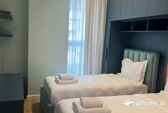 Shtepi me qera Apartament ne Tirane, 2+1, Mobilimi E mobiluar, Pagesa 1,200  Euro.