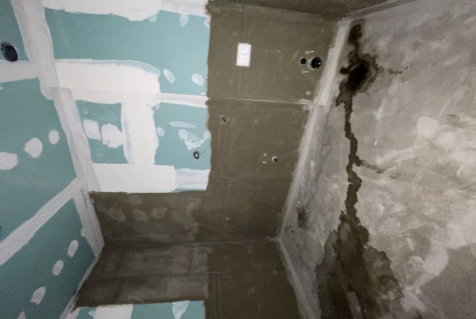 Shtepi ne shitje Apartament ne Himare, 1+1, Mobilimi Bosh, pa mobiluar, Pagesa 190,000  Euro.