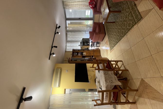 Shtepi me qera 1+1 ne Tirane - 700 Euro
