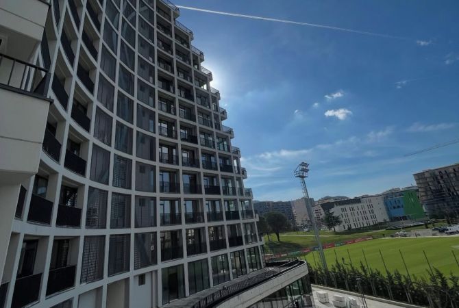 Ambiente Commerciale in Affitto 1+1 a Tirana - 6,000 Euro