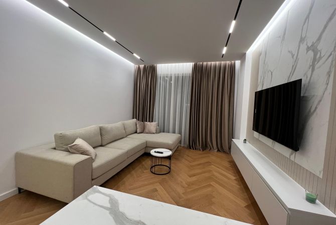Shtepi me qera 1+1 ne Tirane - 900 Euro
