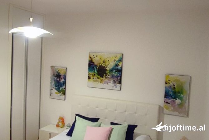 Shtepi me qera 2+1 ne Durres - 650 Euro