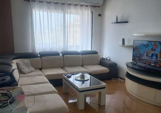 Shtepi me qera 1+1 ne Tirane - 40,000 Leke