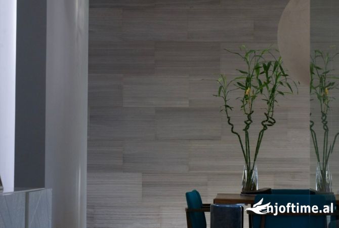 Shtepi ne shitje Apartament ne Tirane, 3+1, Mobilimi E mobiluar, Pagesa 700,000  Euro.