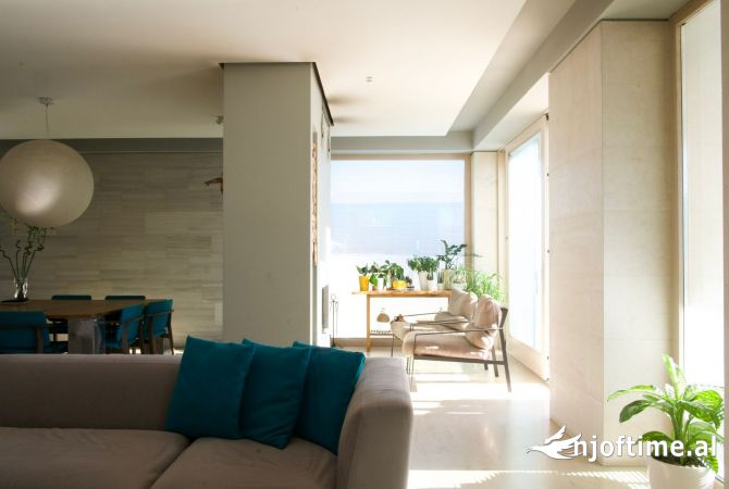 Shtepi ne shitje 3+1 ne Tirane - 700,000 Euro