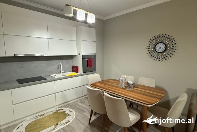 Shtepi ne shitje 1+1 ne Tirane - 135,000 Euro