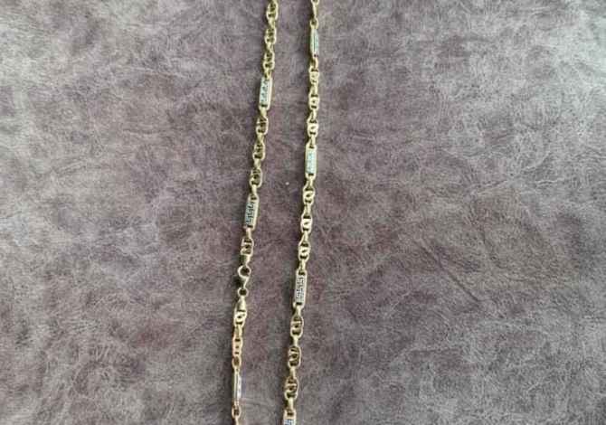 Accessori uomo e donna  a Tirana - 60,000 Leke