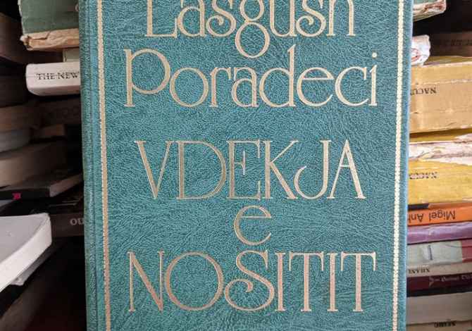 Books  in Tirana - 800 Leke