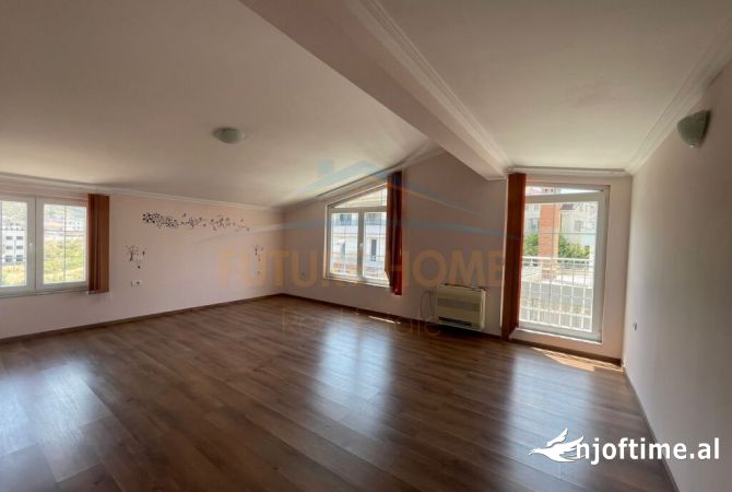 Shtepi me qera 7+1 ne Tirane - 8,500 Euro