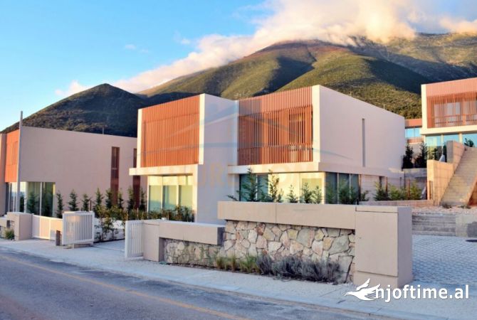Shtepi ne shitje 2+1 ne Vlore - 1,300,000 Euro