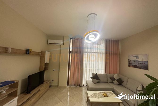 Shtepi me qera 2+1 ne Tirane - 500 Euro