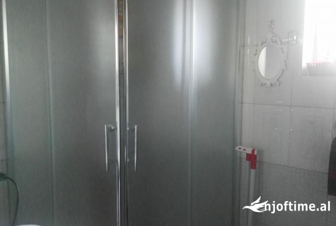 Shtepi ne shitje 4+1 ne Tirane - 285,000 Euro