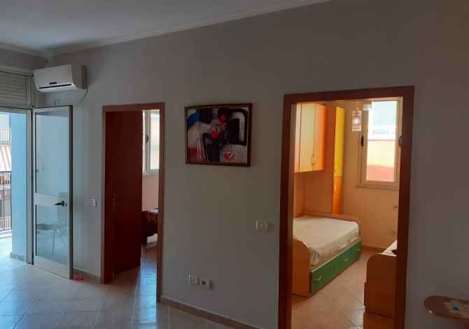 Shtepi ne shitje  ne Durres, 2+1, Mobilimi E mobiluar, Pagesa 31,000  Euro.