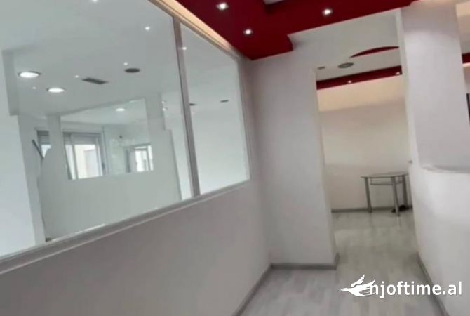 Ambient biznesi me qera 1+1 ne Tirane - 1,000 Euro