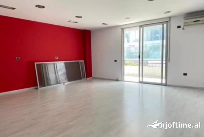 Ambient biznesi me qera 1+1 ne Tirane - 1,000 Euro