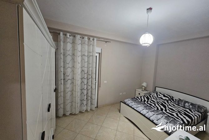 Shtepi me qera 3+1 ne Durres - 550 Euro