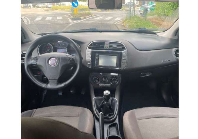 Jepet makine FIAT BRAVO me qera ditore 30 euro Tirane