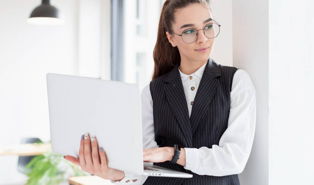 Job Offers in Tirana, Profession Specialiste shitje(sherbim klienti) ne gjuhen shqipe 6 ore/dita , With experience, Payment By Agreement.