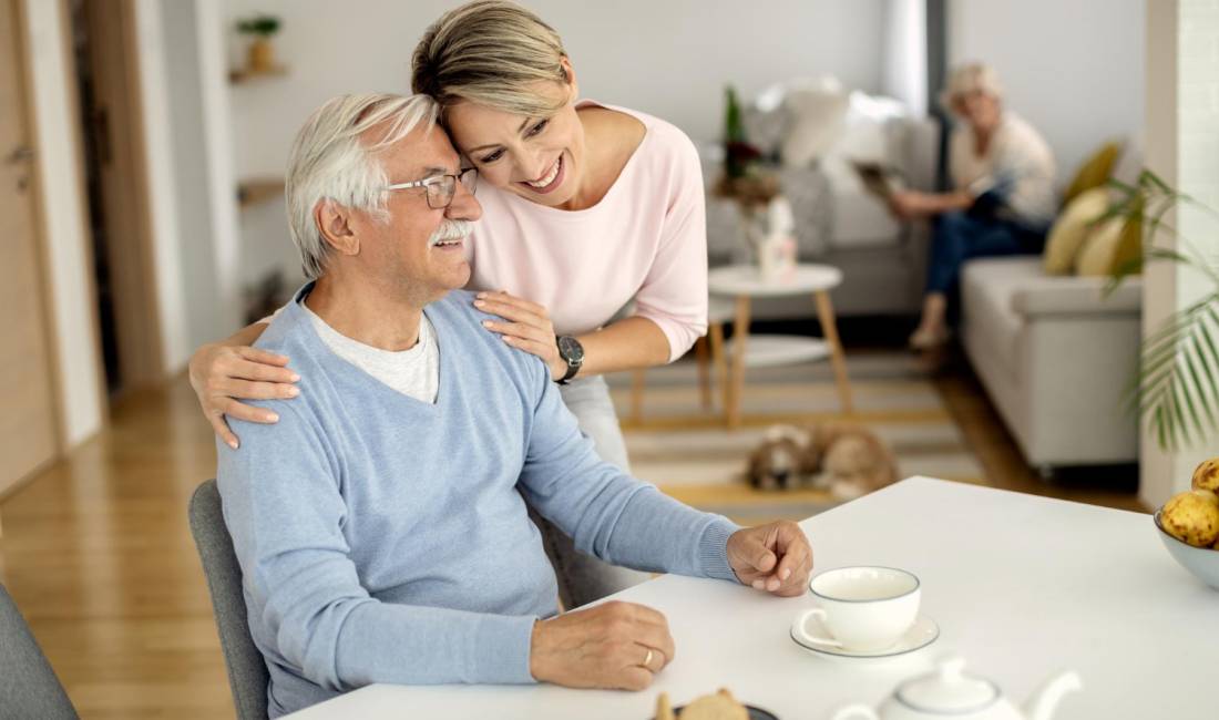 Job Offers in Himara, Profession Përkujdesje ndaj një çifti të moshuarish në Himarë , No Experience, Payment 1,000  Euro.