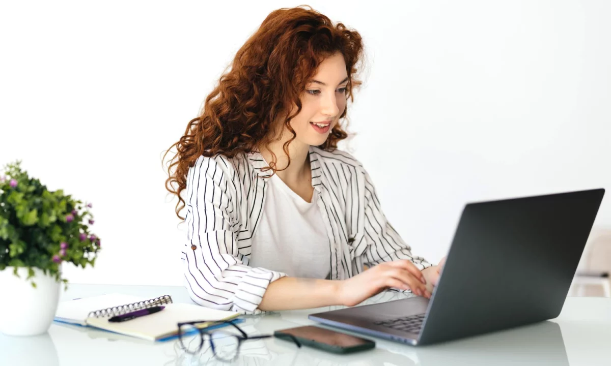 kerkohet Specialiste e Marredhenieve me Klientin (Part-Time)