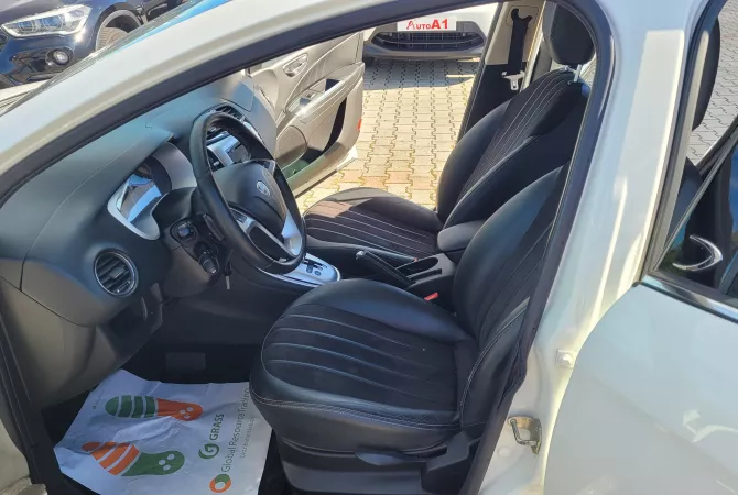Makina ne shitje ne Tirane - 3,900 Euro
