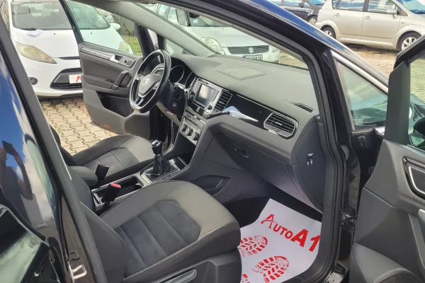 Auto in Vendita a Tirana - 8,400 Euro