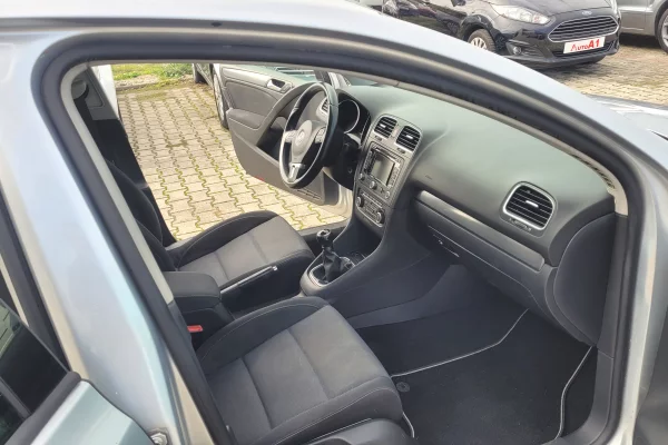 Cars for sale in Tirana - 5,500 Euro