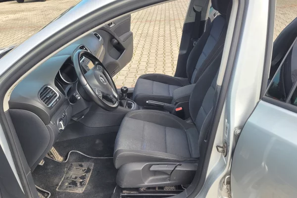 Cars for sale in Tirana - 5,500 Euro