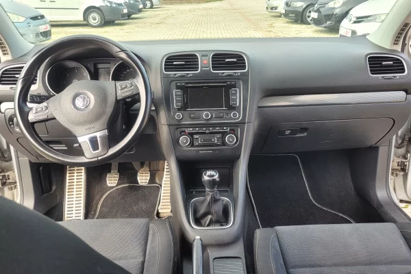 Cars for sale in Tirana - 5,500 Euro