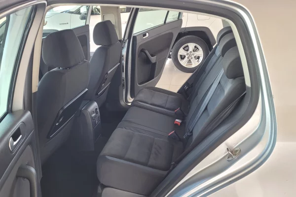 Auto in Vendita  a Tirana - 3,700 Euro