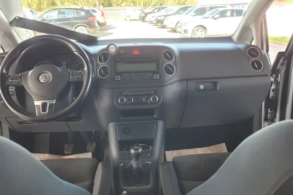 Auto in Vendita  a Tirana - 3,700 Euro