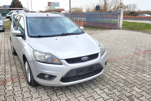Cars for sale in Tirana, Ford, 2010 Diesel,Kambio Manual Payment 3,200  Euro.