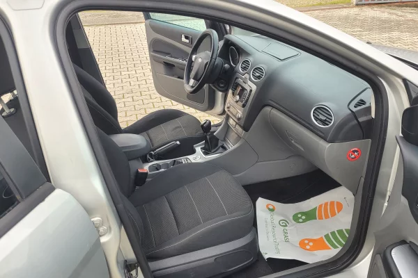 Cars for sale in Tirana, Ford, 2010 Diesel,Kambio Manual Payment 3,200  Euro.