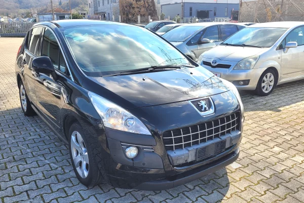 Makina ne shitje ne Tirane, Peugeot, 2013 Diesel,Kambio Automatik Pagesa 4,500  Euro.