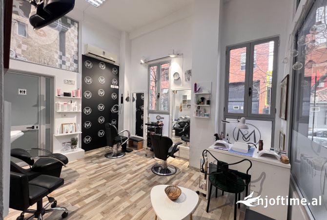 Ambient biznesi ne shitje 1+1 ne Tirane - 4,000 Euro